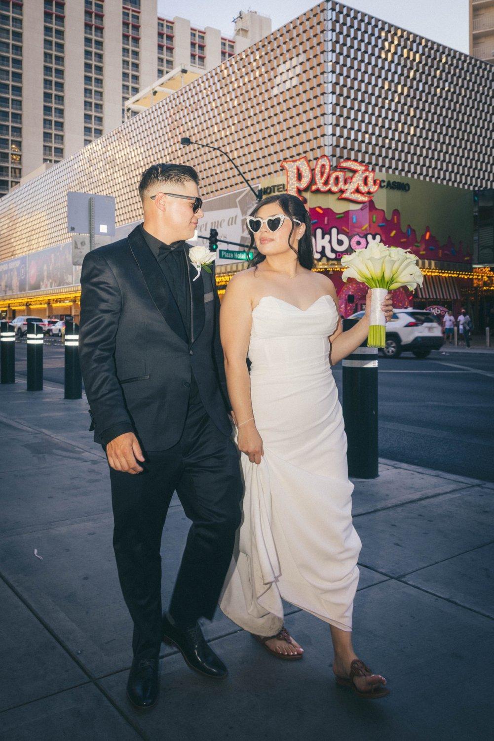 carousel-hero-element image-18