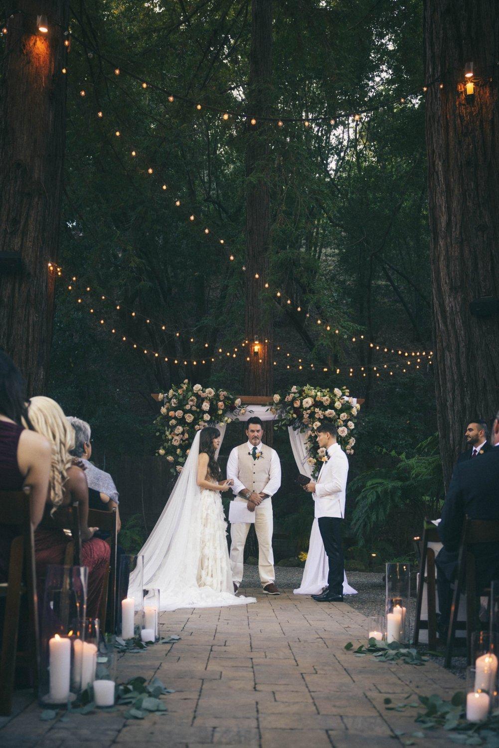 carousel-hero-element image-16