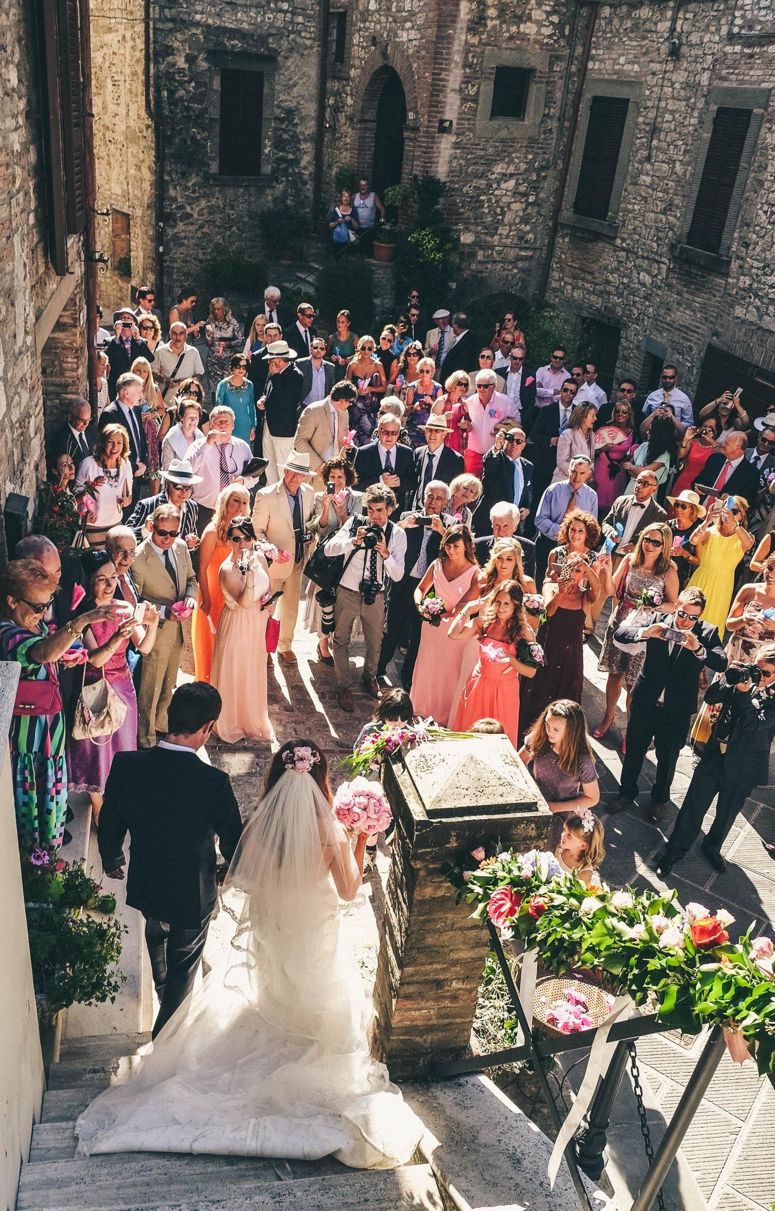 An Enchanting Umbrian Wedding: Sally and Gavan's Special Day